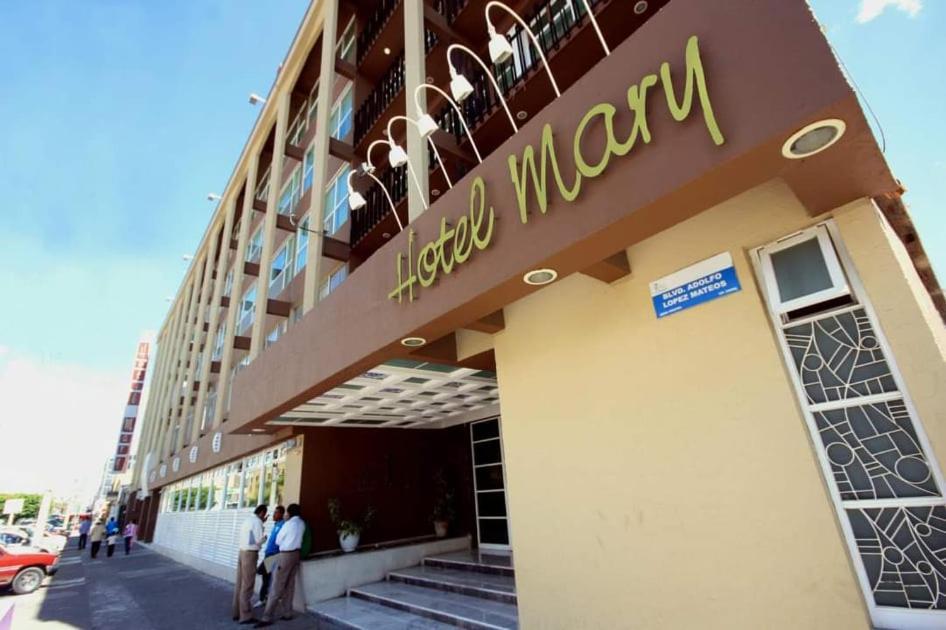 Hotel Mary Celaya Celaya  Ngoại thất bức ảnh